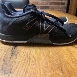 Womens New balance minimus (training shoes)